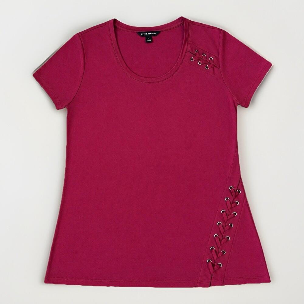 Rock Republic Burgundy Lace Up Top Goth Grunge Y2K Fitted Tee Stretch L
